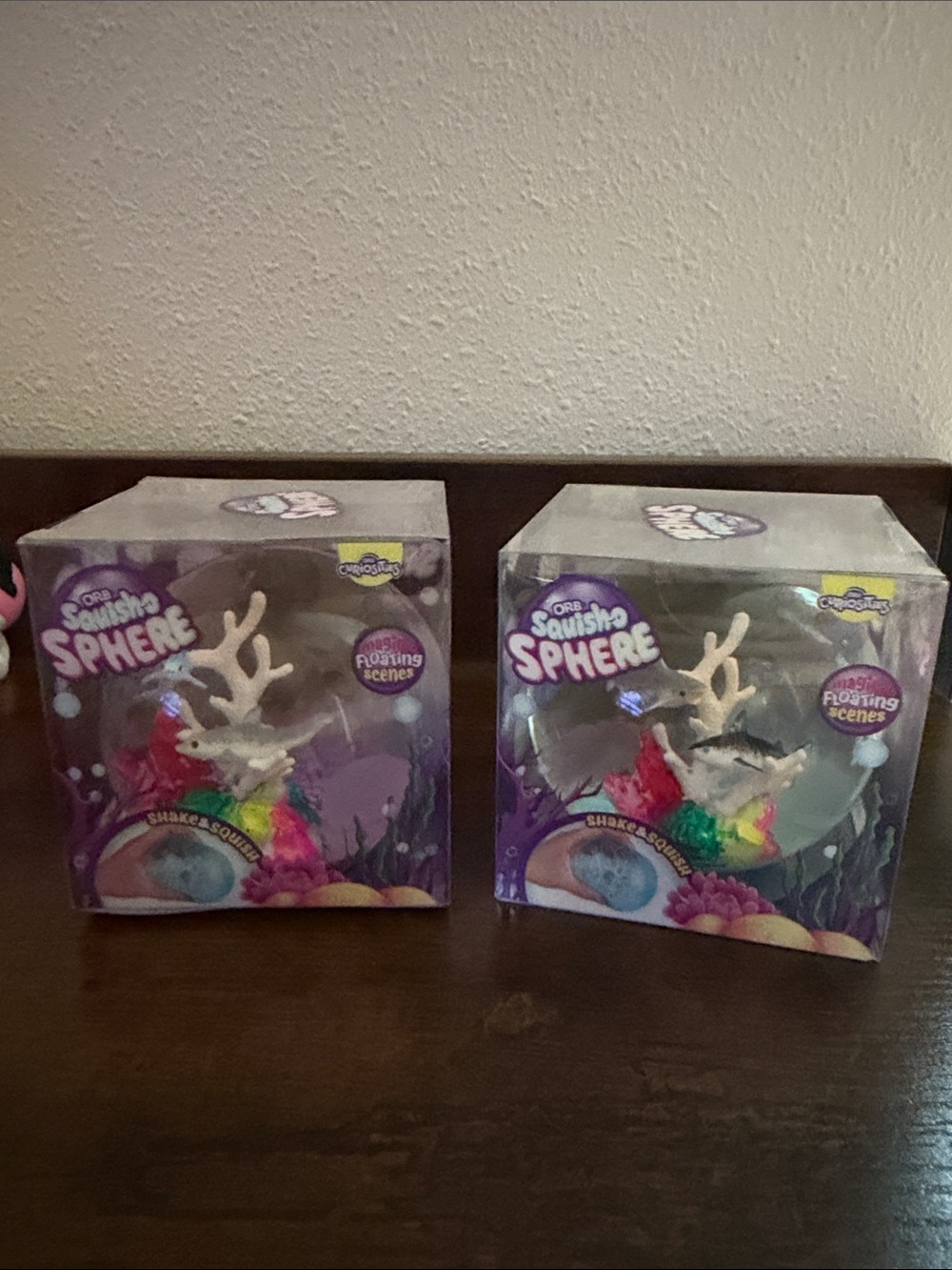 Set of 2 Orb Squish-O Sphere Kids Aquarium Toy